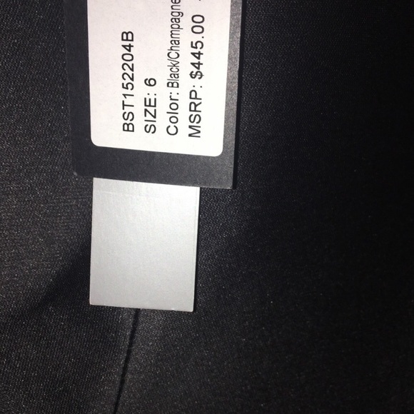 NWT! Halston Heritage Dress - Picture 4 of 7